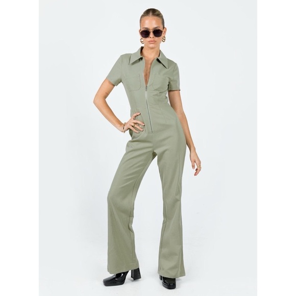 Princess Polly NWT Loretta Jumpsuit Khaki - Picture 2 of 10